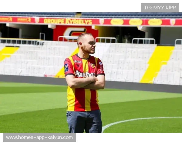 法甲：尼斯3-2险胜朗斯，队内表现抢眼，法甲尼斯老板